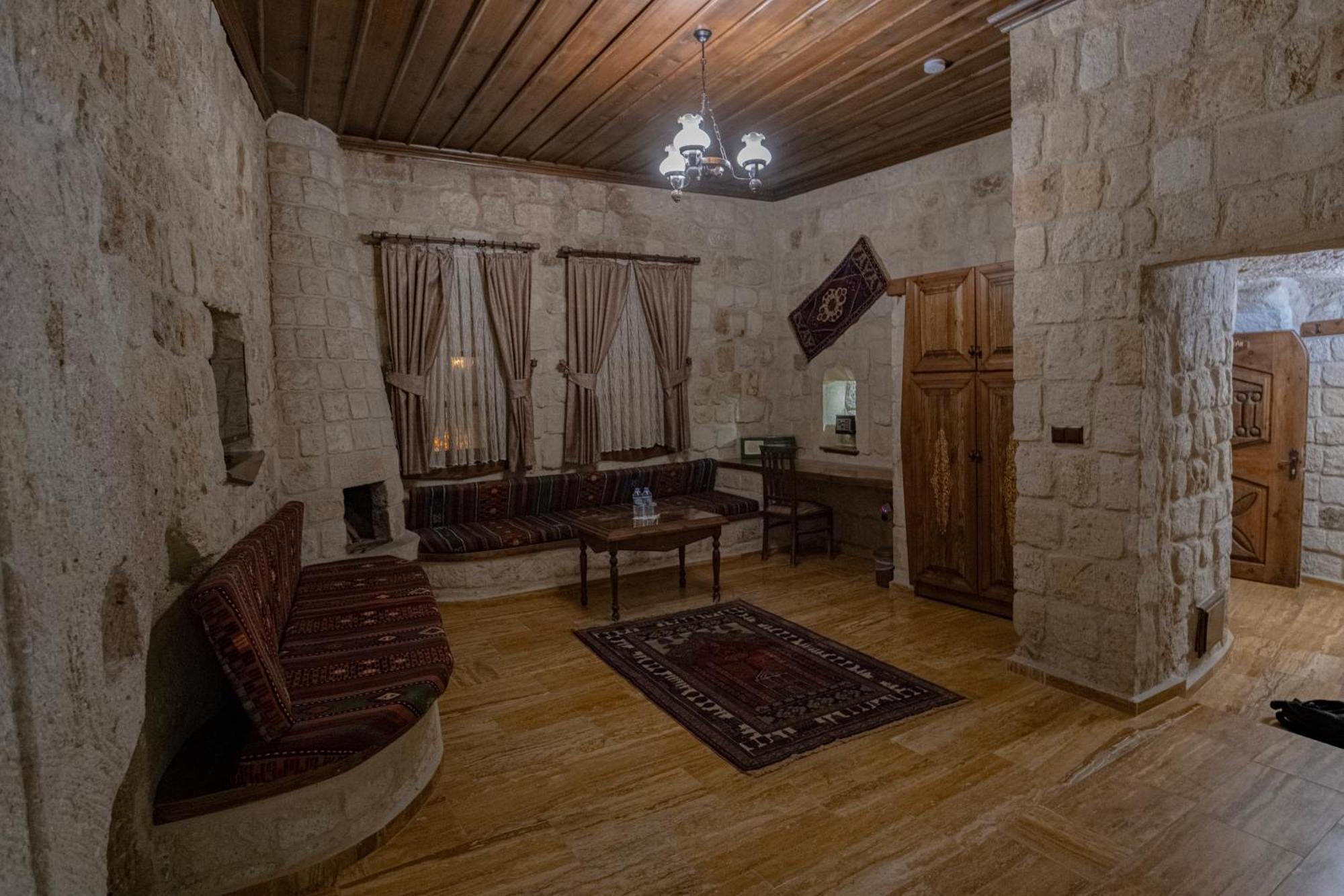 Kemerhan Cave Suites Ürgüp Extérieur photo